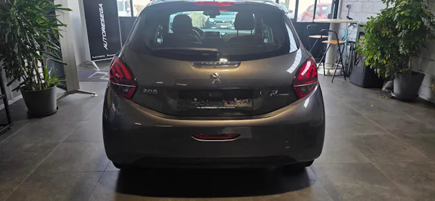 PEUGEOT 208 1.2 PureTech Allure EAT6