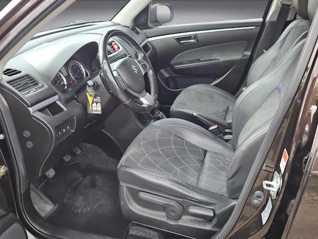 Suzuki Swift 1.2i 16V Sergio Cellano