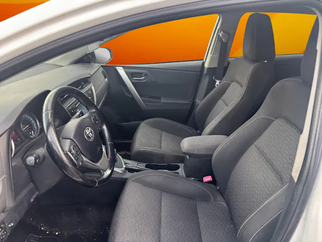 Toyota Auris 1.8 16V HSD " témoin moteur allumé"