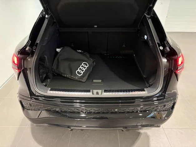 AUDI Q3 Sportback e-hybrid 200 kW S tronig