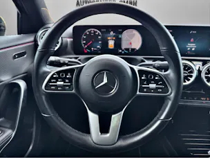MERCEDES-BENZ A 180 Night Star 7G-DCT
