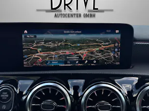 MERCEDES-BENZ A 180 Night Star 7G-DCT