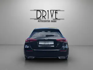 MERCEDES-BENZ A 180 Night Star 7G-DCT