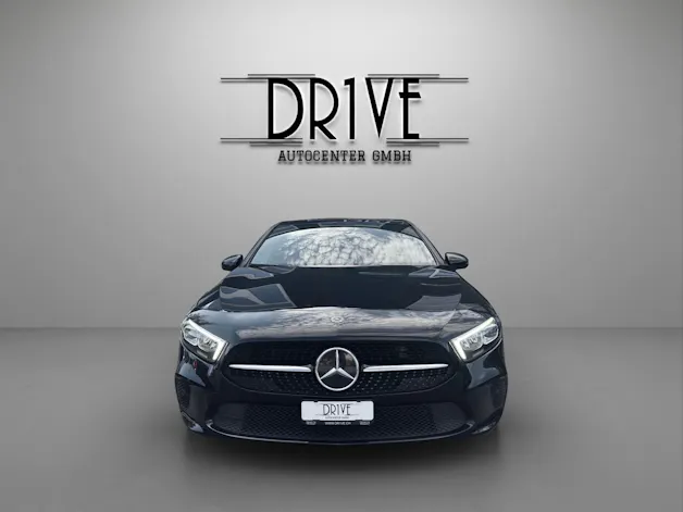MERCEDES-BENZ A 180 Night Star 7G-DCT