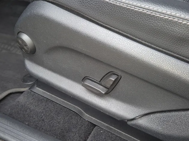 MERCEDES-BENZ GLC 300 e 4Matic 9G-Tronic