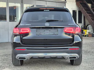 MERCEDES-BENZ GLC 300 e 4Matic 9G-Tronic
