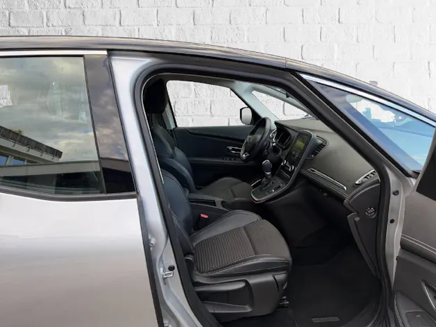 RENAULT Scénic 1.3 TCe 140 Intens EDC
