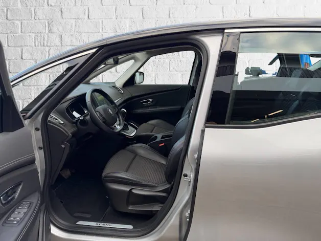 RENAULT Scénic 1.3 TCe 140 Intens EDC