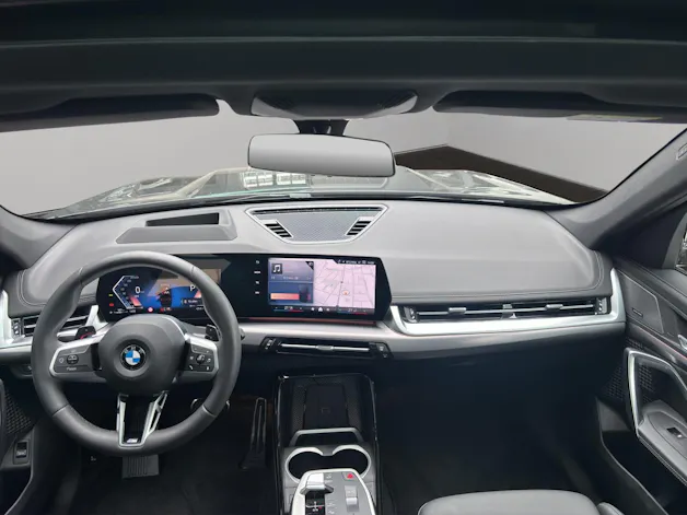 BMW X1 U11 23d xDrive paddles