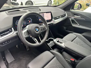 BMW X1 U11 23d xDrive paddles