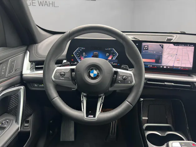 BMW X1 U11 23d xDrive paddles