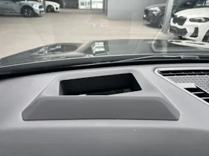 BMW X1 U11 23d xDrive paddles