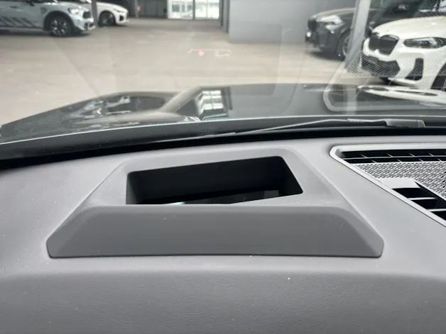 BMW X1 U11 23d xDrive paddles