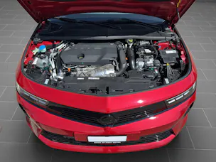 OPEL Astra 1.6 T PHEV 180 Swiss Plus