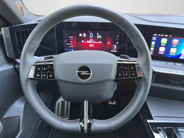 OPEL Astra 1.6 T PHEV 180 Swiss Plus