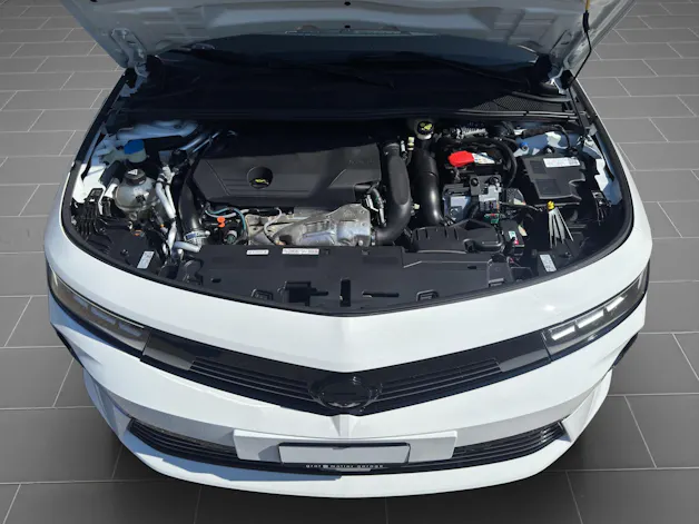 OPEL Astra 1.6 T PHEV 180 Swiss Plus