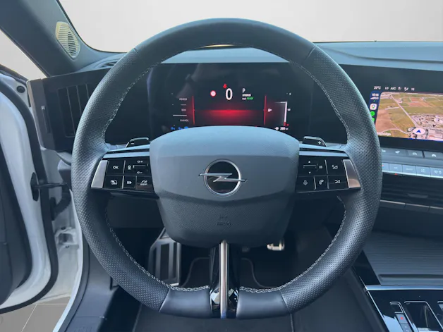 OPEL Astra 1.6 T PHEV 180 Swiss Plus