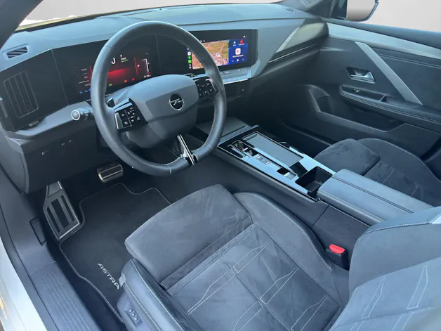 OPEL Astra 1.6 T PHEV 180 Swiss Plus