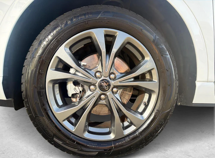 Fahrzeugbild FORD KUGA