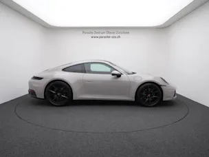 PORSCHE 911 Carrera