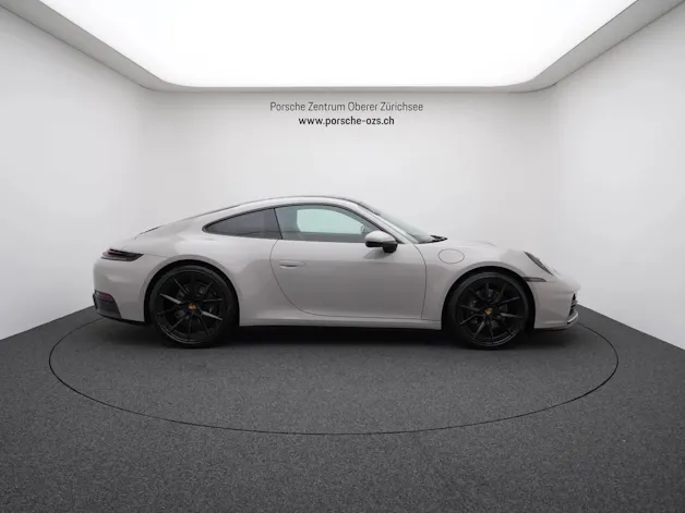 PORSCHE 911 Carrera