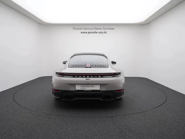 PORSCHE 911 Carrera