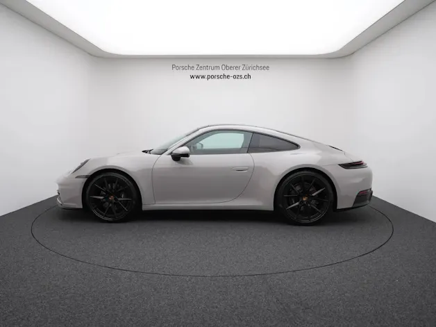 PORSCHE 911 Carrera