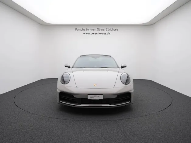 PORSCHE 911 Carrera