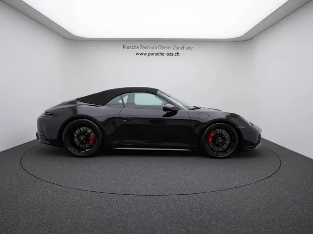 PORSCHE 911 Carrera GTS Cabriolet