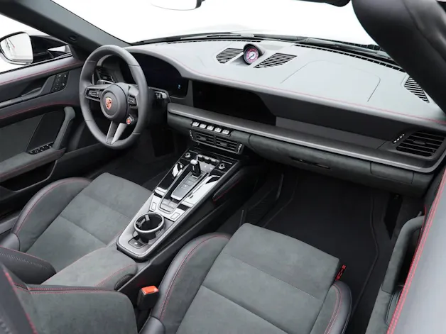 PORSCHE 911 Carrera GTS Cabriolet