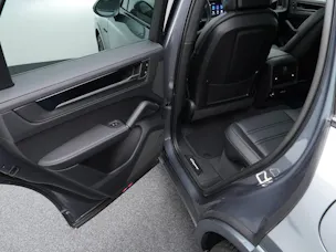 PORSCHE Cayenne S E-Hybrid Black Edition