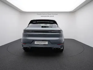 PORSCHE Cayenne S E-Hybrid Black Edition
