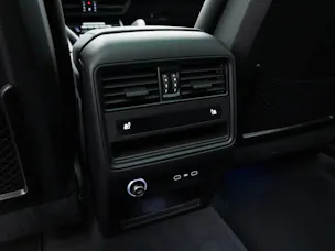 PORSCHE Cayenne S E-Hybrid Black Edition