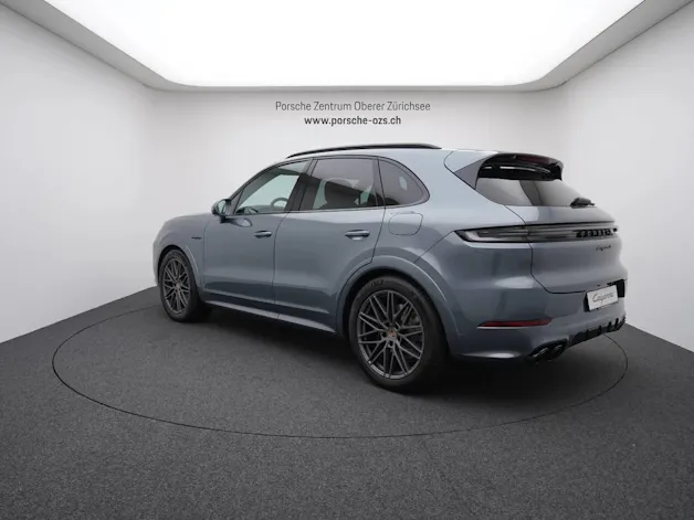 PORSCHE Cayenne S E-Hybrid Black Edition