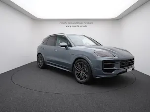 PORSCHE Cayenne S E-Hybrid Black Edition