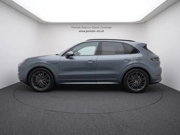 PORSCHE Cayenne S E-Hybrid Black Edition