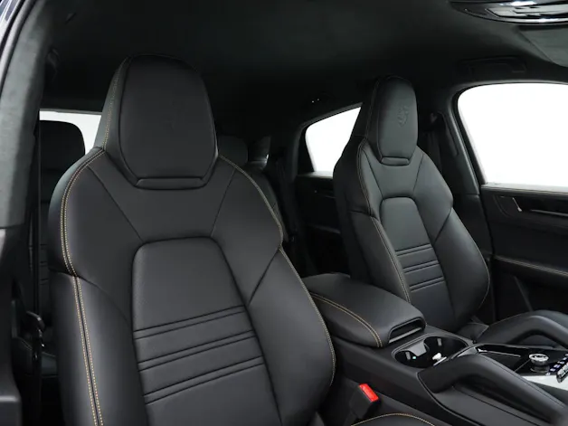 PORSCHE Cayenne Turbo E-Hybrid Coupé mit GT-Paket