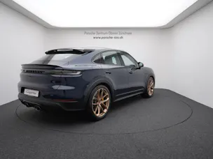 PORSCHE Cayenne Turbo E-Hybrid Coupé mit GT-Paket