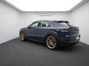 PORSCHE Cayenne Turbo E-Hybrid Coupé mit GT-Paket