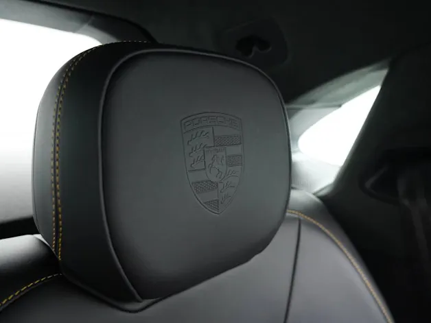 PORSCHE Cayenne Turbo E-Hybrid Coupé mit GT-Paket