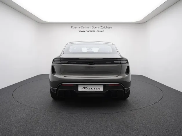 PORSCHE Macan Turbo