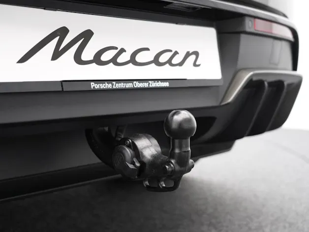 PORSCHE Macan Turbo