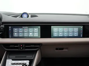 PORSCHE Macan Turbo