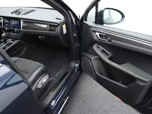 PORSCHE Macan GTS
