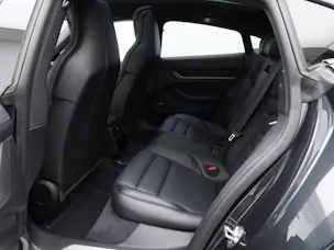 PORSCHE Taycan 4S