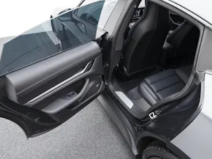 PORSCHE Taycan 4S