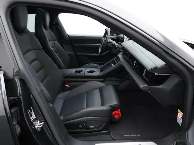 PORSCHE Taycan 4S