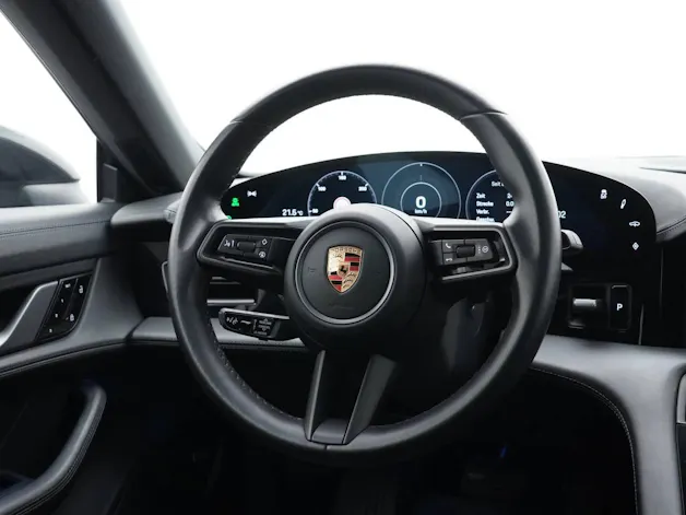 PORSCHE Taycan 4S