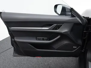 PORSCHE Taycan 4S