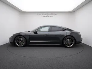 PORSCHE Taycan 4S